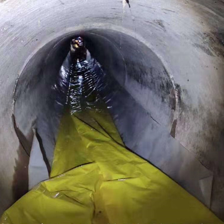 卓尼管道紫外光固化修复