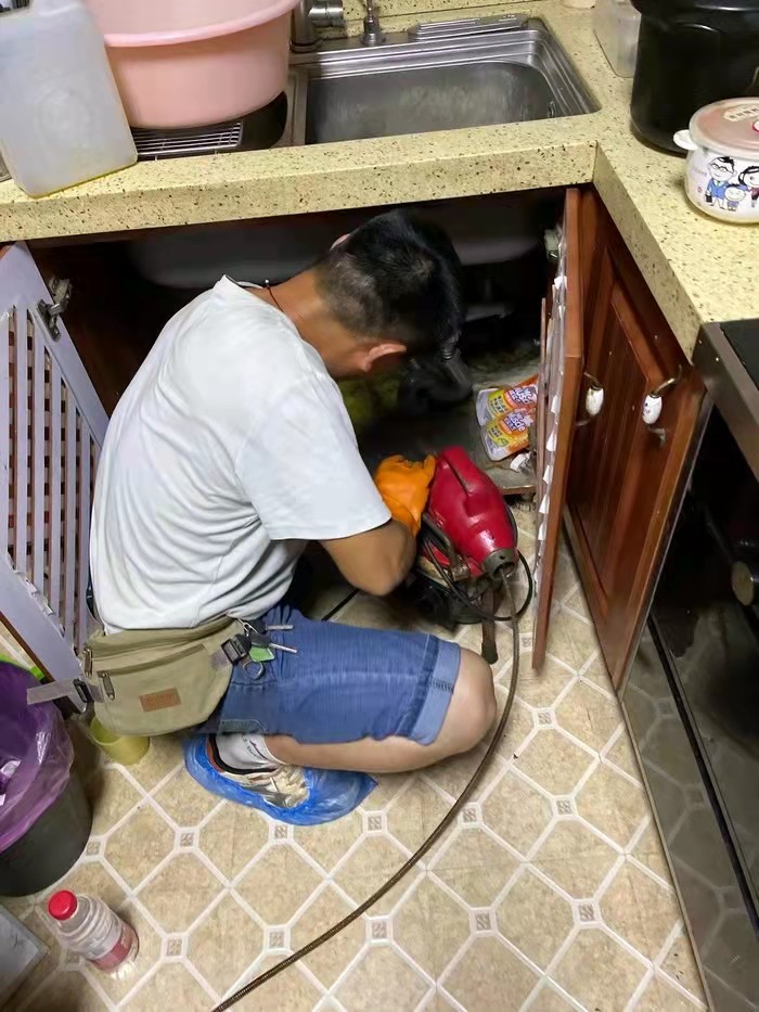 卓尼通下水道